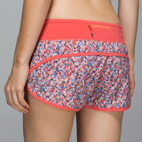 NEW Lululemon Run: Speed Short *4-way Stretch Prism Petal Multi Atomic Red 4